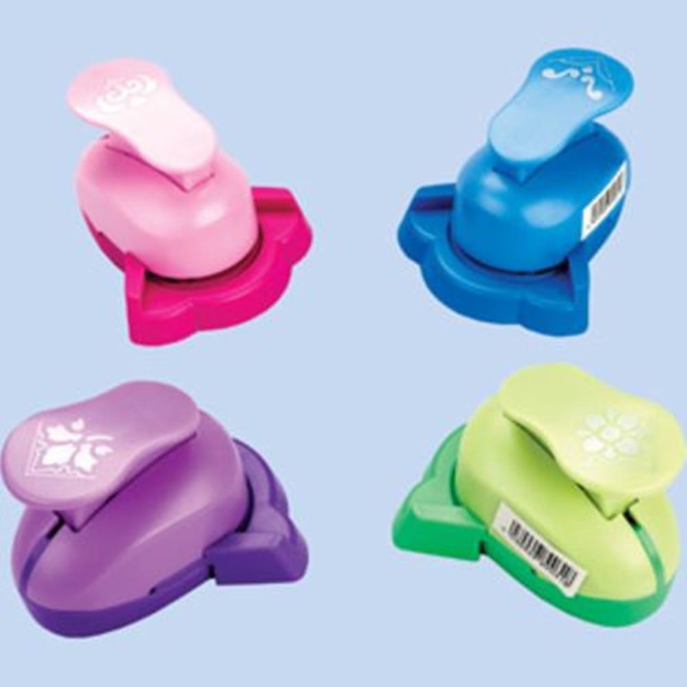 DZIURKACZ NAROŻNY WYKRÓJ 2,5CM MIX WZORÓW*0318* 1 DZIURKACZ NAROŻNY WYKRÓJ 2,5CM MIX WZORÓW*0318* - obrazek 1