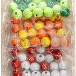 Koraliki plastikowe dekoracyjne mix kolorów rozm. 10mm, otwór 2,5mm op. 50g PJ-791