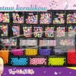 Zestaw koralików ok. 650szt, żyłka el. 120cm, pud. 46,5x33,5x3,5cm PJ-2005*2005