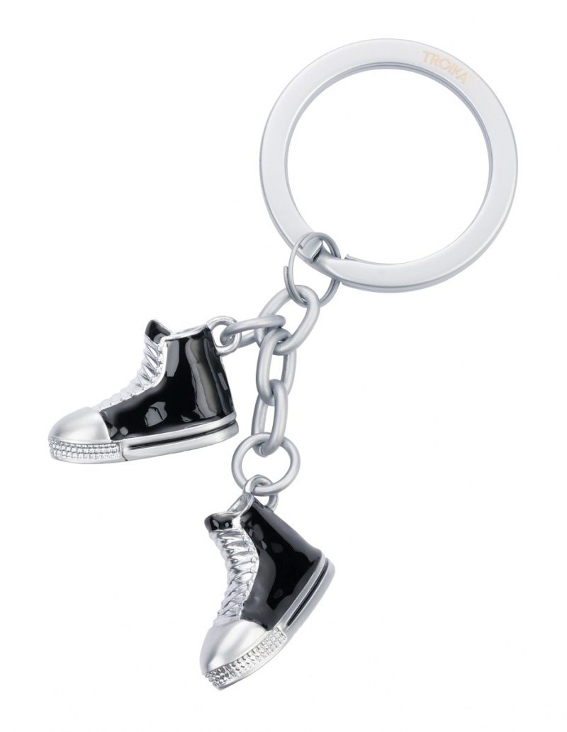 381696-397498-brelok_troika_chucks_2_charmsy_emaliowany_me-800w Brelok TROIKA Chucks, 2 charmsy, emaliowany metal - obrazek 1